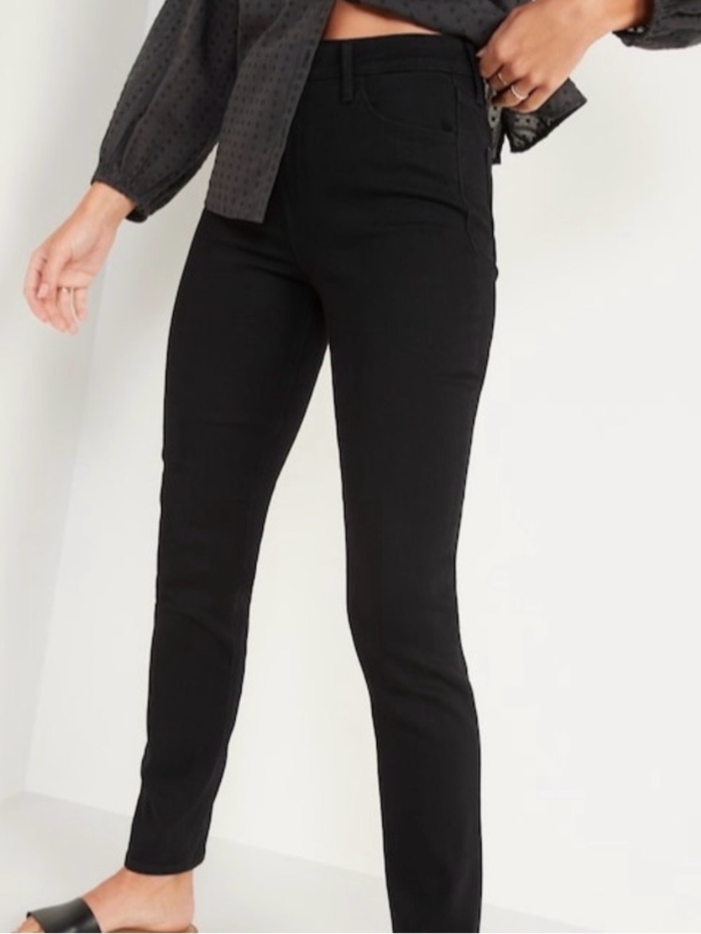 NWT Old Navy WOW High Waisted Straight Slim Jeans Black Size 4
